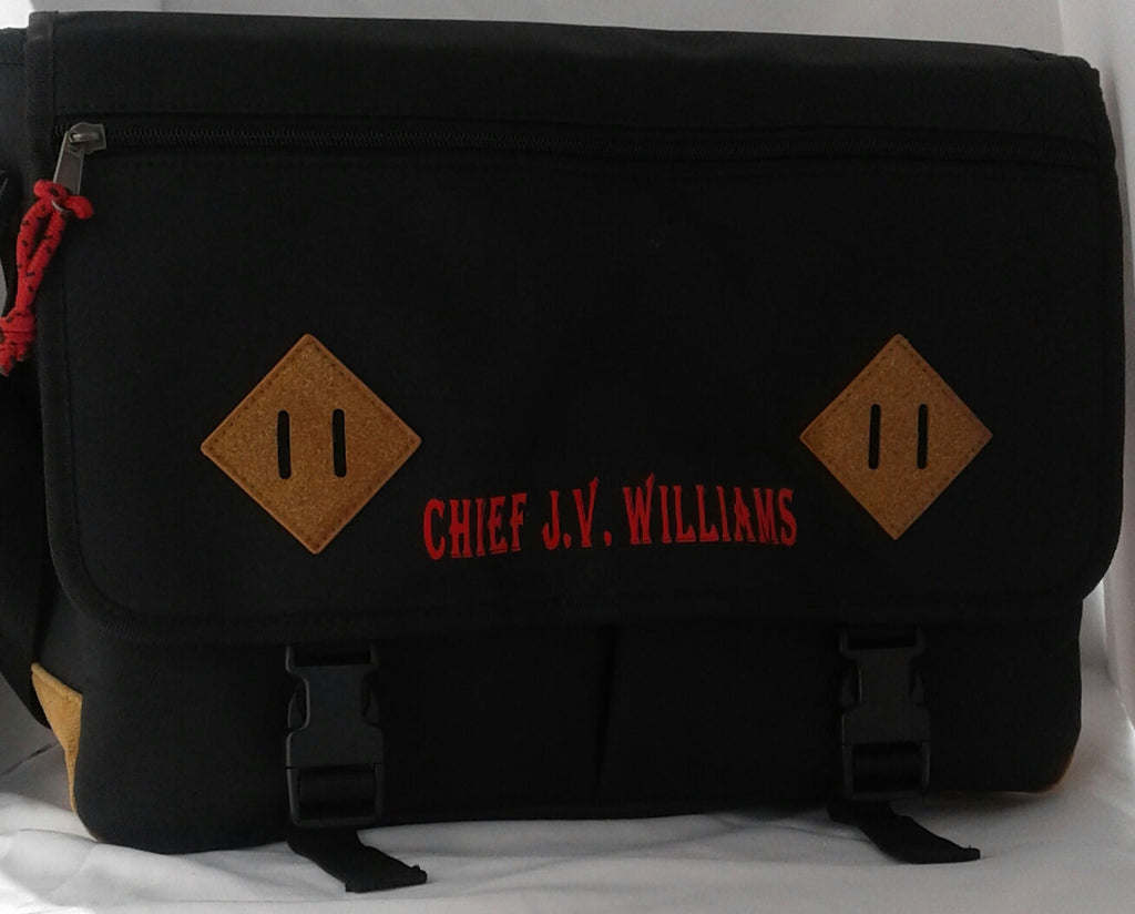 MESSENGER BAG